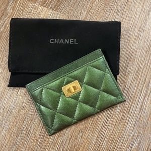 Chanel Card Holder Iridescent